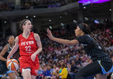 Fever vs. Sky (Aug 30, 2024) Live Score .
